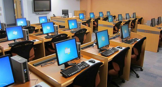 Internet Café